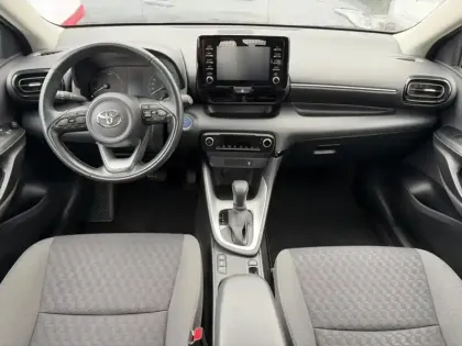 Photo 10 Toyota Yaris Hybride 116h Dynamic