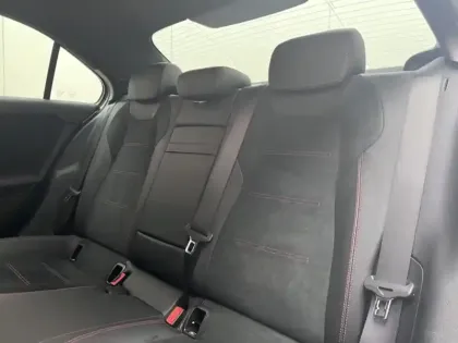 Photo 13 Mercedes Classe A Gén. IV (V177) Ph1 AMG Line 4