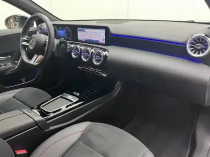 Photo 14 Mercedes Classe A Gén. IV (V177) Ph1 AMG Line 4