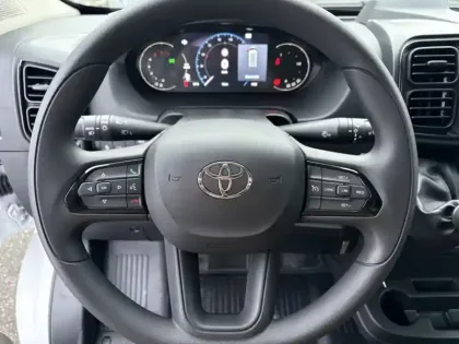 Photo 12 Toyota Proace Max L2H1 3.5 2.2 140 BVM Start 2.2L D