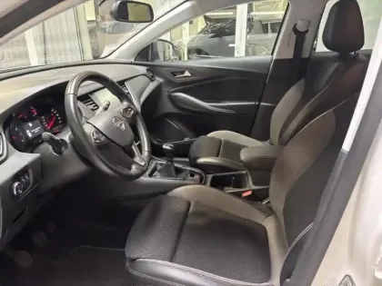 Photo 10 Opel Grandland X  1.2 Turbo 130ch Design Line 113g