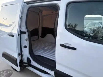 Photo 7 Citroën Berlingo  Van M 650kg BlueHDi 130ch S&S Pack Driver Connect