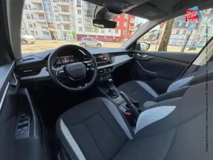 Photo 14 Skoda Kamiq  1.0 TSI Evo 2 116ch Selection DSG7 Camera