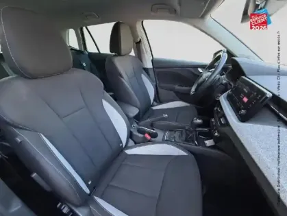 Photo 19 Skoda Kamiq  1.0 TSI Evo 2 116ch Selection DSG7 Camera