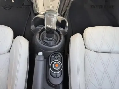 Photo 14 Mini Mini Cabrio Cooper 136ch Edition Greenwich BVA7 Euro6d-T