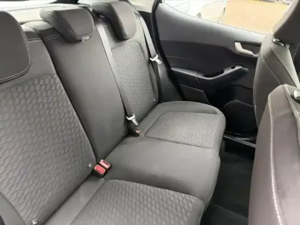 Photo 11 Ford Fiesta  1.0 EcoBoost Hybrid 125ch Titanium Business Powershift 5p