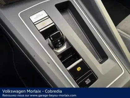 Photo 9 Volkswagen Golf Gén. VIII Ph1 Style 5