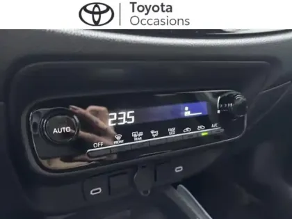 Photo 10 Toyota Aygo  X 116h Graphic