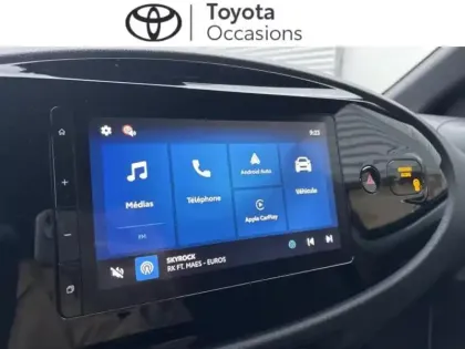 Photo 6 Toyota Aygo  X 116h Graphic