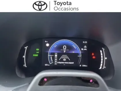 Photo 7 Toyota Aygo  X 116h Graphic