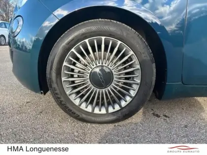 Photo 12 Fiat 500  e 118ch Icône