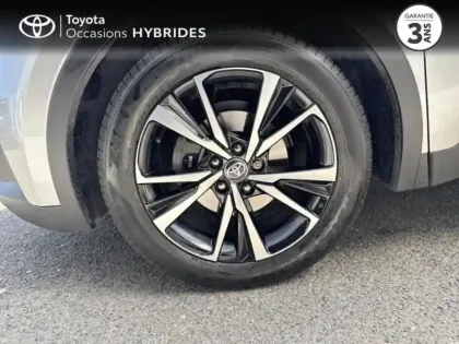 Photo 5 Toyota C-HR  1.8 Hybride 140ch Design MY25