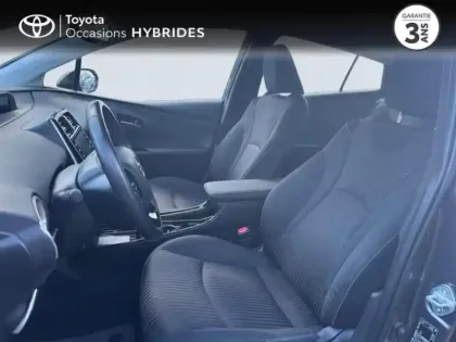 Photo 10 Toyota Prius  Rechargeable 122h Dynamic Pack Premium MC19