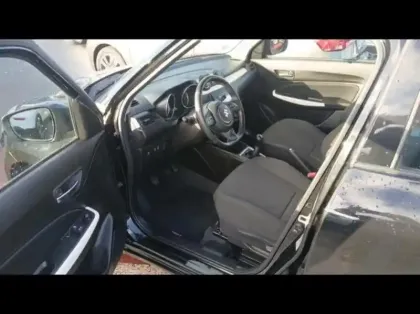 Photo 9 Suzuki Swift  1.2 Dualjet Hybrid 83ch Pack