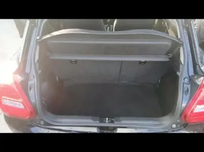 Photo 13 Suzuki Swift  1.2 Dualjet Hybrid 83ch Pack