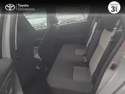 Photo 11 Toyota Yaris  100h Dynamic Business 5p RC18