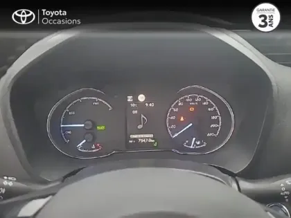 Photo 13 Toyota Yaris  100h Dynamic Business 5p RC18