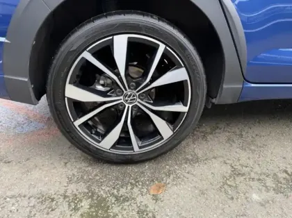 Photo 7 Volkswagen Taigo  1.0 TSI 116ch R-Line Edition DSG7