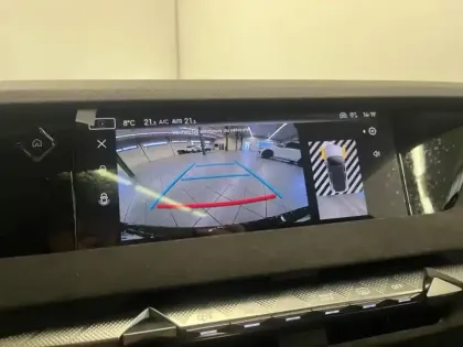 Photo 14 DS DS 4 N°4 PLUG-IN HYBRID 225ch Etoile