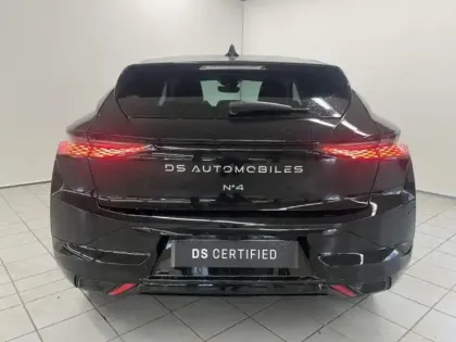 Photo 7 DS DS 4 N°4 PLUG-IN HYBRID 225ch Etoile