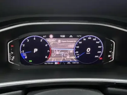 Photo 14 Volkswagen T-roc  1.5 TSI Evo2 150ch R-Line Edition