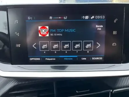 Photo 12 Peugeot 208  1.2 PureTech 75ch S&S Style