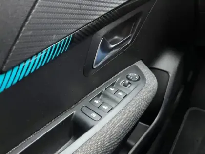 Photo 9 Peugeot 208  1.2 PureTech 75ch S&S Style