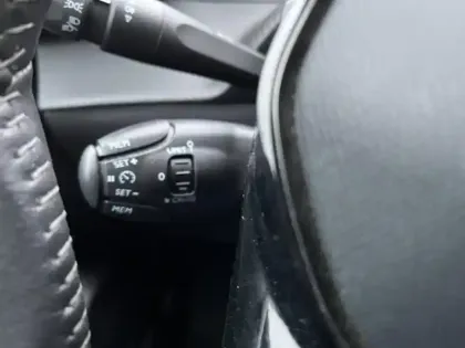 Photo 10 Peugeot 208  1.2 PureTech 75ch S&S Style