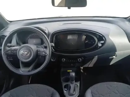Photo 10 Toyota Aygo  X 1.0 VVT-i 72ch Collection S-CVT