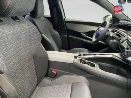 Photo 18 Peugeot 5008  Electrique 210ch Batterie 73 kWh Allure