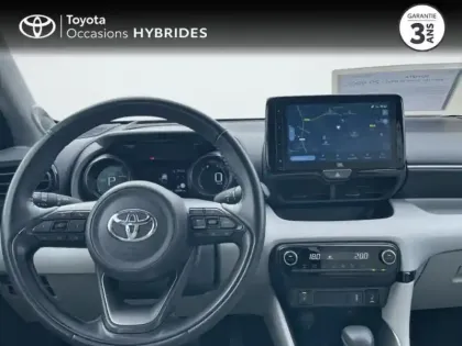 Photo 7 Toyota Yaris  116h Iconic 5p MY22