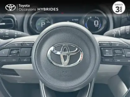 Photo 8 Toyota Yaris  116h Iconic 5p MY22