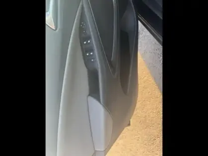 Photo 12 Opel Crossland X  1.2 Turbo 130ch Elegance BVA Euro 6d-T