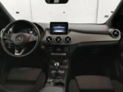 Photo 13 Mercedes Classe B  180 d 109ch Inspiration