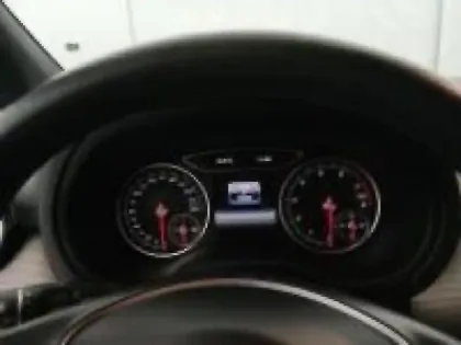 Photo 6 Mercedes Classe B  180 d 109ch Inspiration