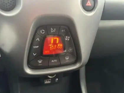 Photo 12 Toyota Aygo  1.0 VVT-i 72ch x-look 5p MY20