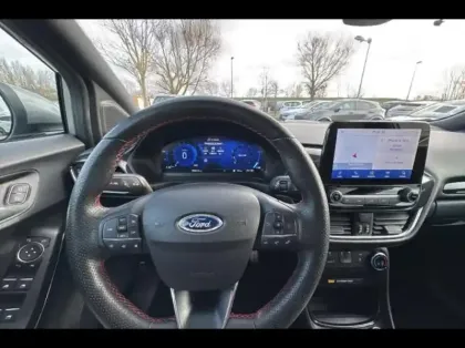 Photo 8 Ford Puma  1.0 EcoBoost 125ch mHEV ST-Line