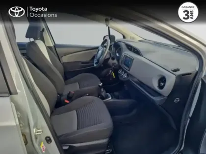 Photo 5 Toyota Yaris  70 VVT-i France Connect 5p RC19