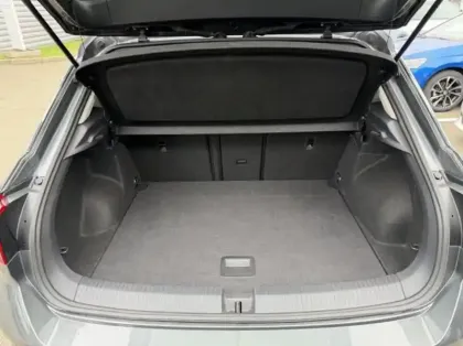 Photo 10 Volkswagen T-roc  1.0 TSI 116ch VW Edition