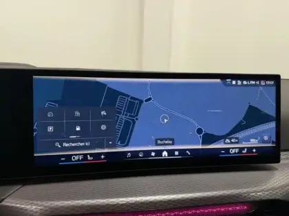 Photo 13 BMW Serie 3 Série 3 320dA xDrive 190ch M Sport