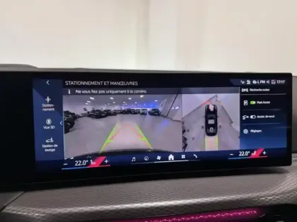 Photo 12 BMW Serie 3 Série 3 320dA xDrive 190ch M Sport