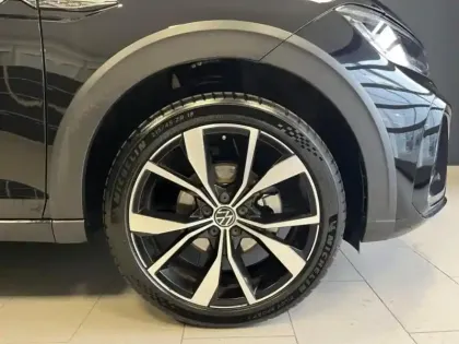 Photo 6 Volkswagen Taigo  1.0 TSI 116ch R-Line Edition DSG7