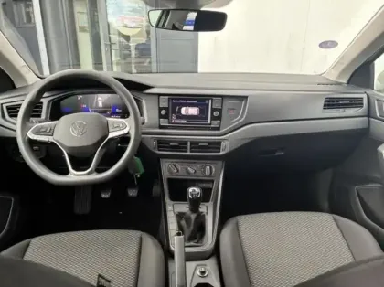 Photo 11 Volkswagen Polo  1.0 MPI 80ch 