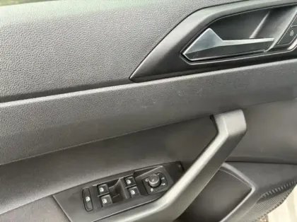 Photo 7 Volkswagen Polo  1.0 MPI 80ch 