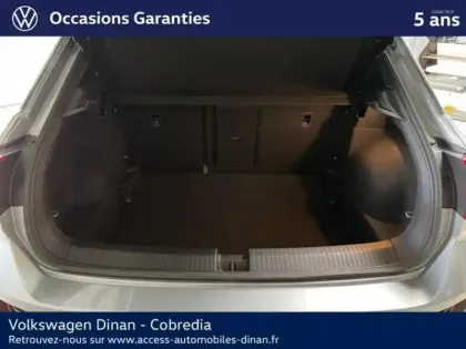 Photo 13 Volkswagen T-roc  1.5 TSI Evo2 150ch R-Line Edition DSG7