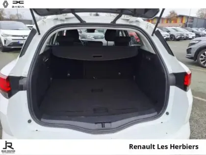 Photo 6 Renault Megane  Estate 1.5 Blue dCi 115ch Business