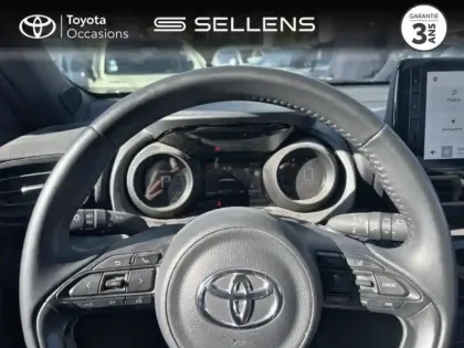 Photo 12 Toyota Yaris  Cross 116h Design MY22