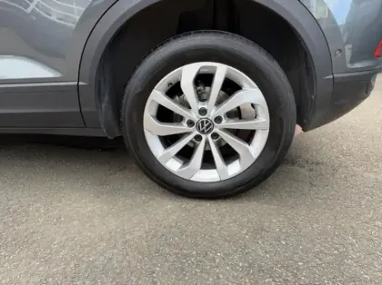 Photo 8 Volkswagen T-roc  1.5 TSI EVO 150ch Life Plus DSG7