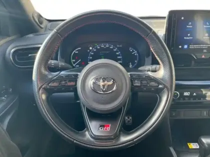 Photo 14 Toyota Yaris  Cross 116h GR Sport MY22