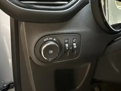 Photo 12 Opel Crossland  1.2 Turbo 110ch Elegance